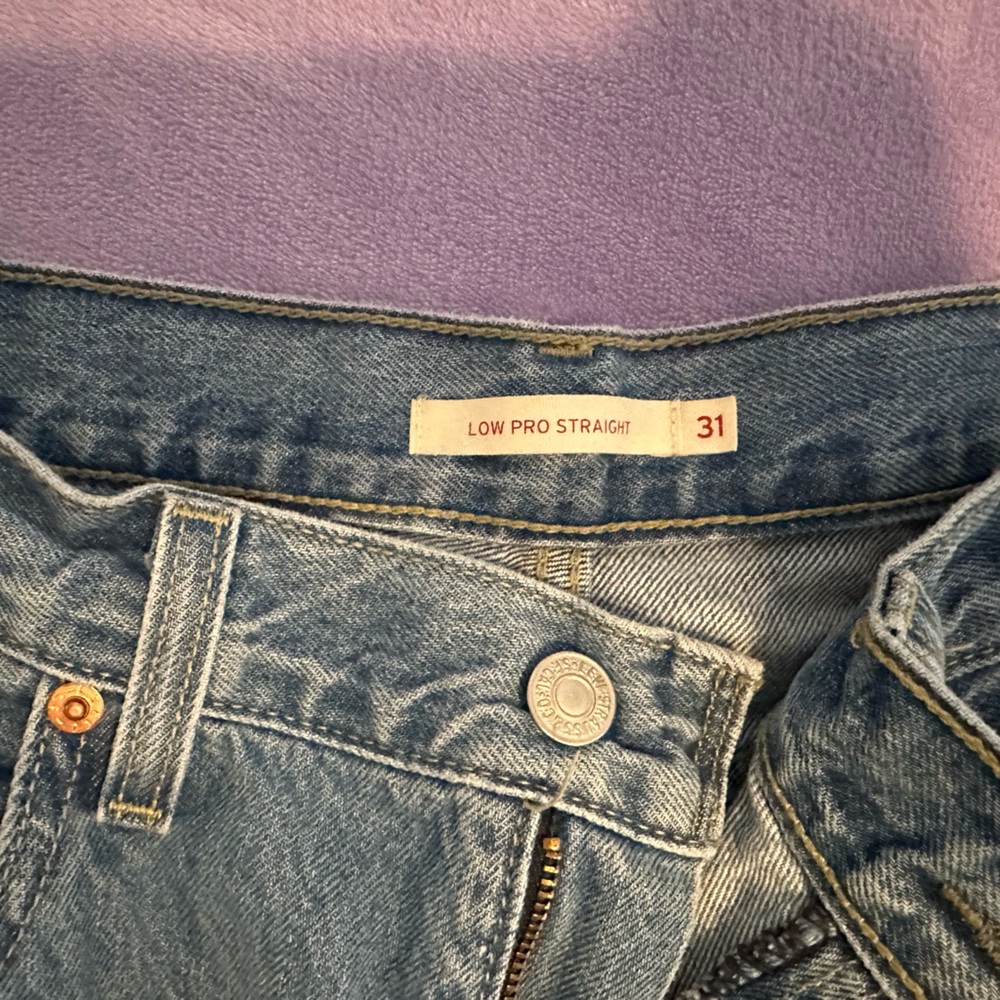 Levi's Low Pro Womens Mid Rise Straight Fit Relaxed Jeans Size 31